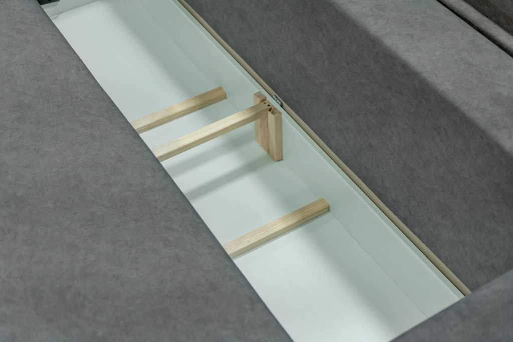 BERGAMO Lux Gray galerijas bilde