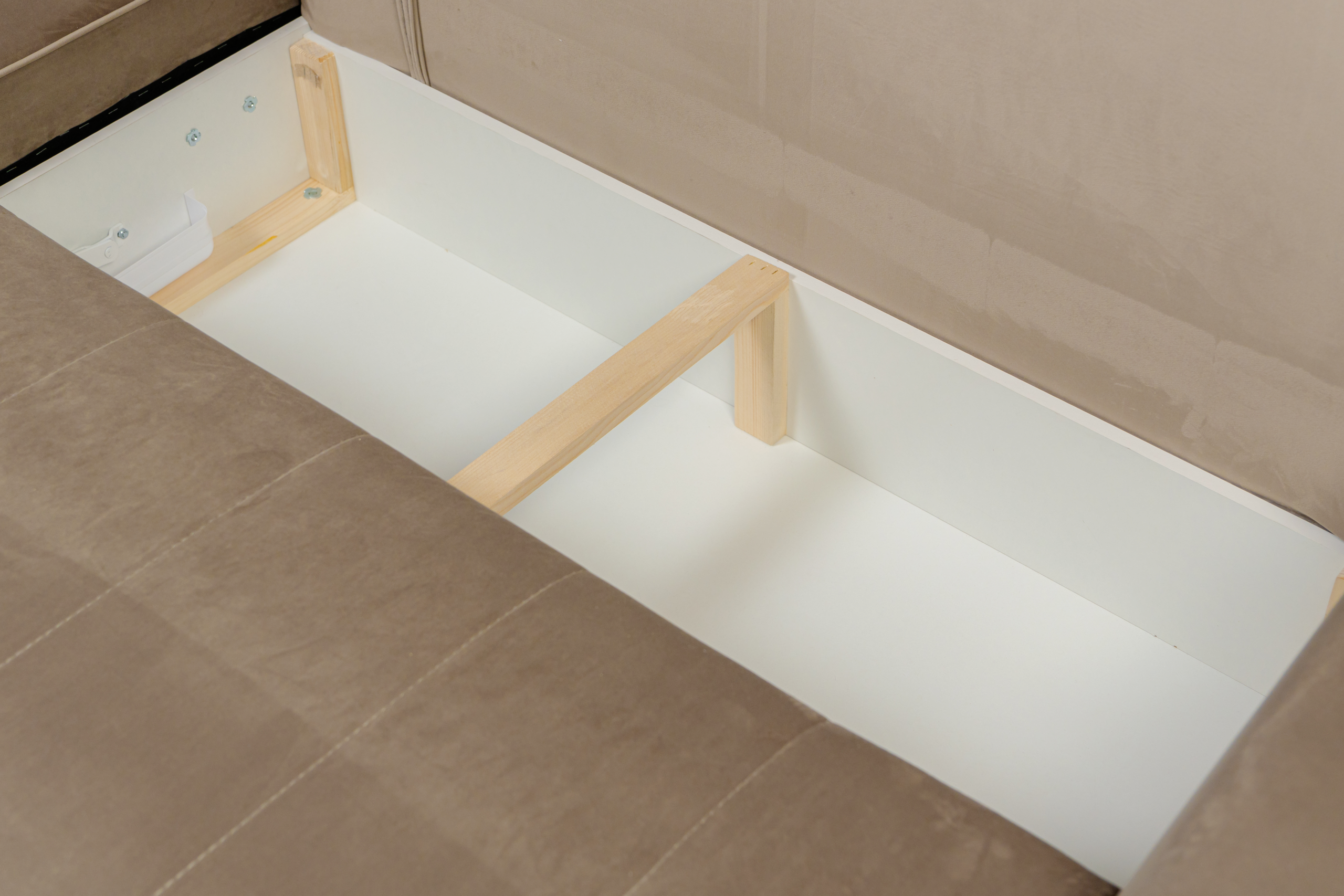 BERGEN Lux Cappuccino - Image 4